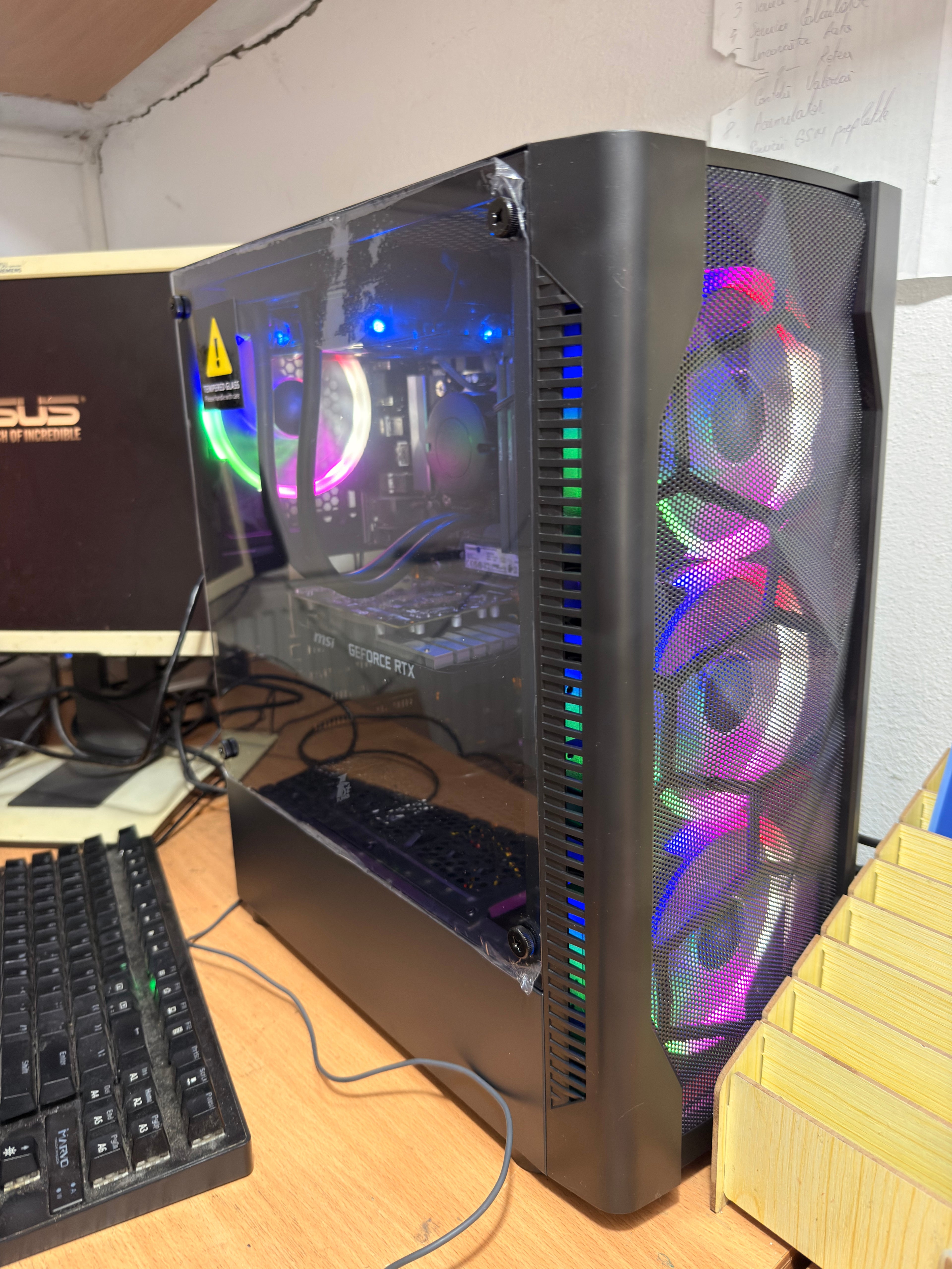 I5-8400, RTX 3050 ,16GB DDR4 RAM ,1 TB ssd m2 kingston